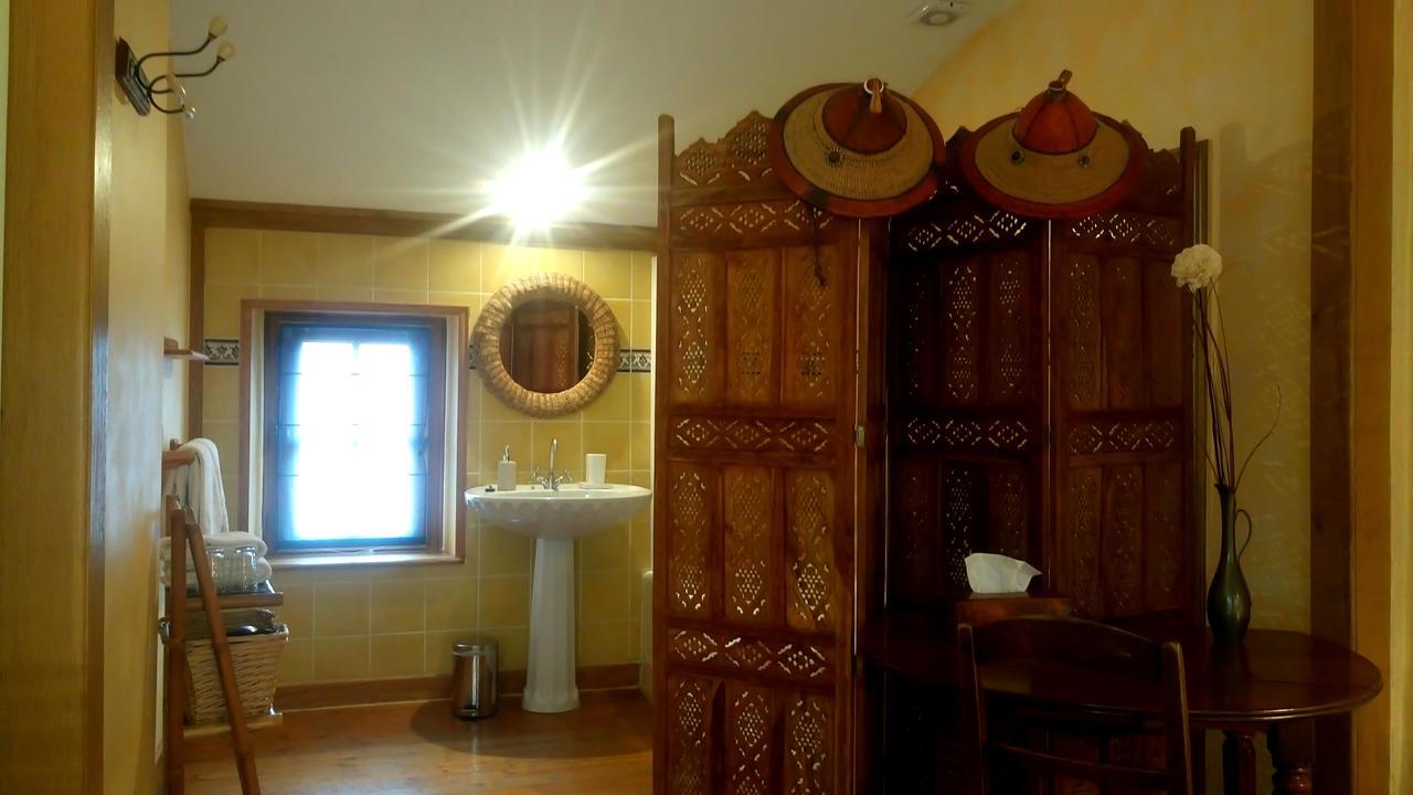 Moulin Madame - Gites & Chambres D'Hotes Dracy-le-Fort Exteriör bild